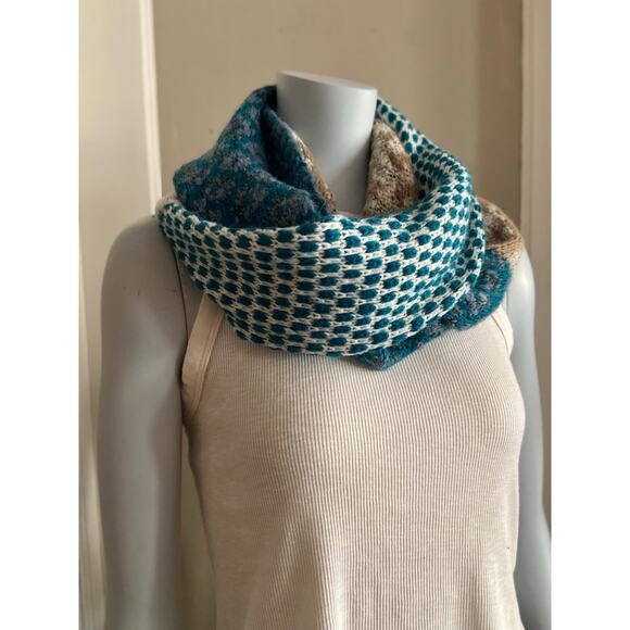 J.JILL Blue/Beige Boho Infinity Scarf sz OS - Picture 1 of 8